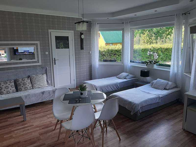 Pokój czteroosobowy z tarasem 30m